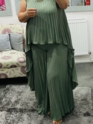 Pleated 2 Piece Set In Various Colours