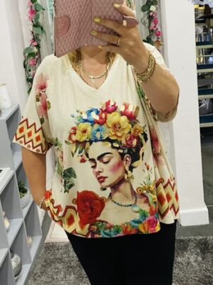 Lady With Flowers In Her Hair Oversized Top With Gold Glitter Thread Detail Top