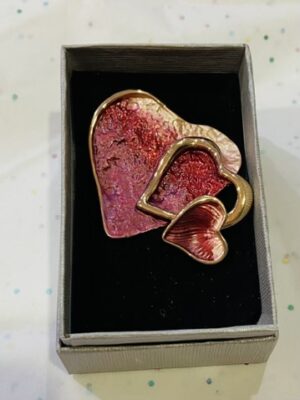 Red/Pink/Gold Triple Heart Magnetic Broach