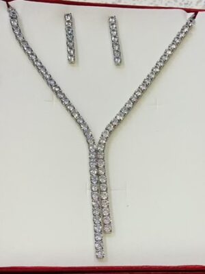 Simple And Elegant Diamante Necklace And Earring Set