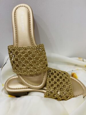 Gold Crochet Effect Slider