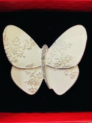 Cream/Silver Diamante Butterfly Magnetic Broach/Scarf Fastener