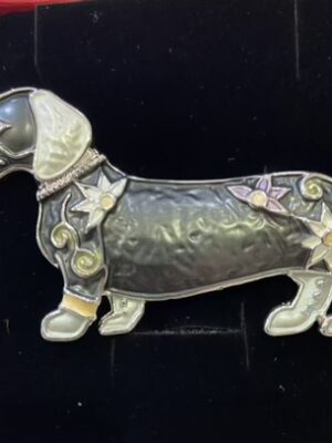 Grey Floral Sausage Dog Magnetic Broach/Scarf Fastener